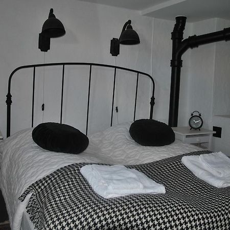 Dagmars Bed And Breakfast Мутала Екстер'єр фото